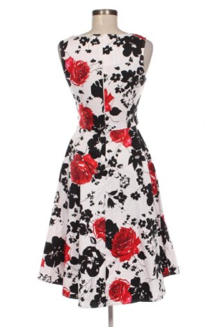 Šaty  Unbranded, Velikost M, Barva Vícebarevné, Cena  367,00 Kč