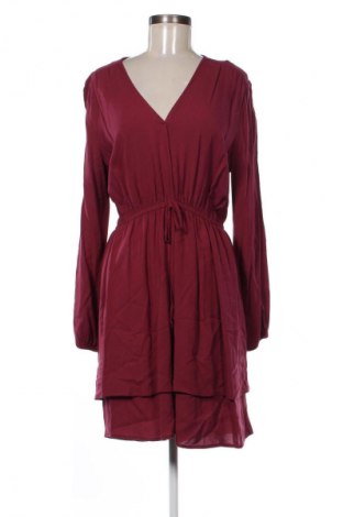 Рокля Unbranded, Размер M, Цвят Червен, Цена 29,33 лв.