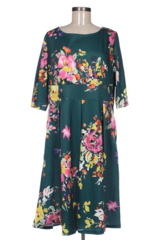 Рокля Unbranded, Размер 5XL, Цвят Многоцветен, Цена 29,00 лв.