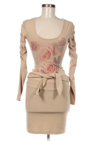 Sukienka Unbranded, Rozmiar M, Kolor Beżowy, Cena 66,67 zł