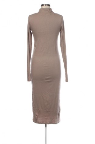 Kleid Unbranded, Größe M, Farbe Beige, Preis € 9,99