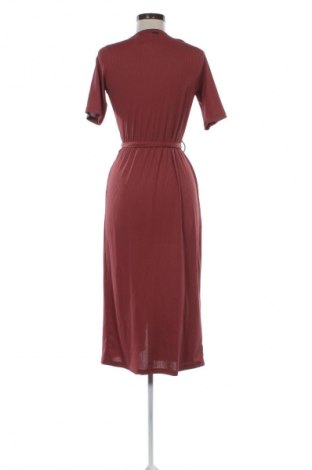 Рокля Unbranded, Размер M, Цвят Кафяв, Цена 48,88 лв.