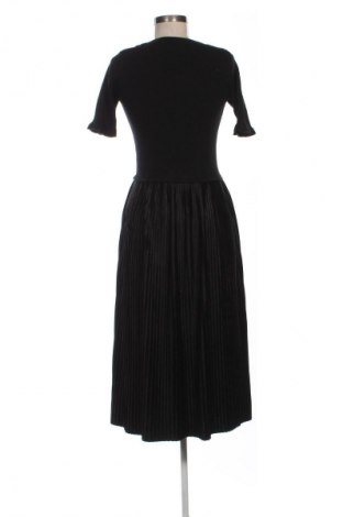 Ruha Unbranded, Méret L, Szín Fekete, Ár 5 800 Ft