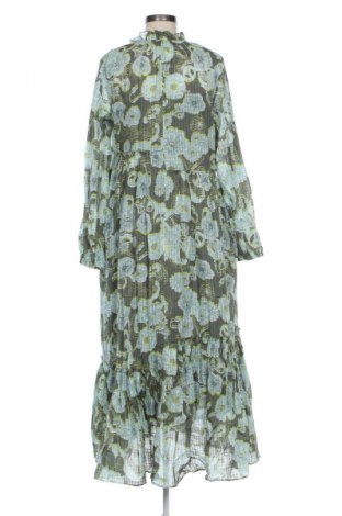 Рокля Unbranded, Размер M, Цвят Многоцветен, Цена 46,99 лв.