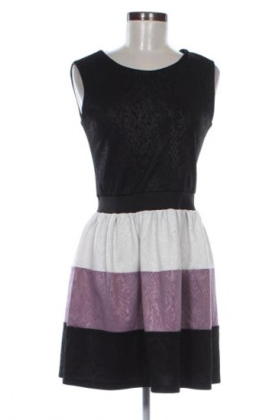 Šaty  Unbranded, Velikost M, Barva Vícebarevné, Cena  367,00 Kč