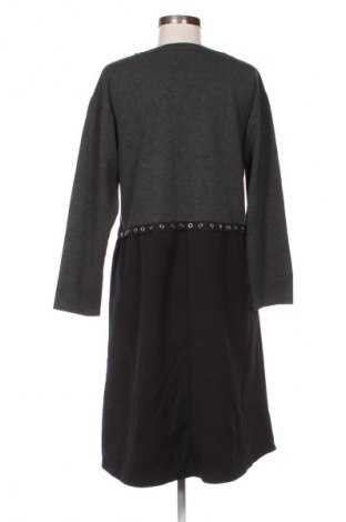 Рокля Unbranded, Размер XL, Цвят Многоцветен, Цена 23,99 лв.