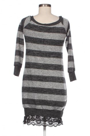 Рокля Unbranded, Размер M, Цвят Многоцветен, Цена 29,00 лв.