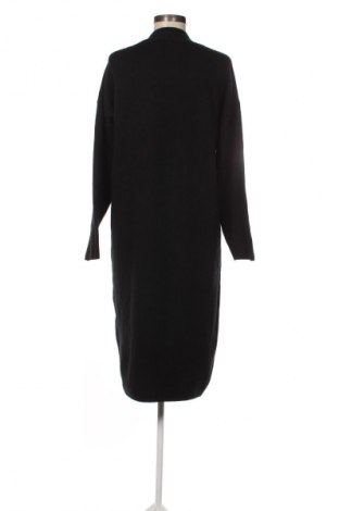 Ruha Unbranded, Méret M, Szín Fekete, Ár 5 599 Ft