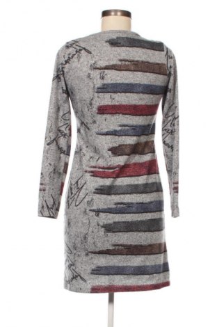 Рокля Unbranded, Размер M, Цвят Многоцветен, Цена 19,99 лв.