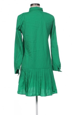 Рокля Unbranded, Размер M, Цвят Зелен, Цена 18,99 лв.