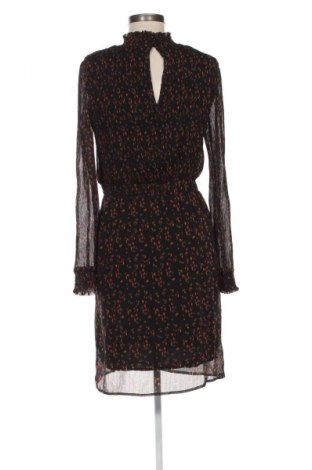 Kleid Circle of  Trust, Größe M, Farbe Mehrfarbig, Preis € 3,99