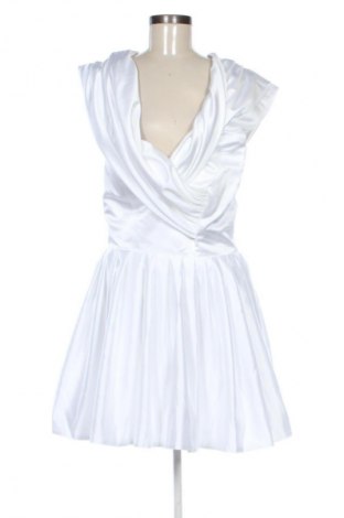 Ruha Unbranded, Méret M, Szín Fehér, Ár 23 989 Ft