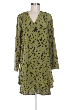 Рокля Unbranded, Размер L, Цвят Многоцветен, Цена 19,99 лв.