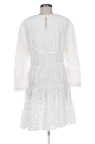 Šaty  Unbranded, Velikost M, Barva Bílá, Cena  685,00 Kč