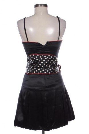 Ruha Unbranded, Méret S, Szín Fekete, Ár 6 000 Ft