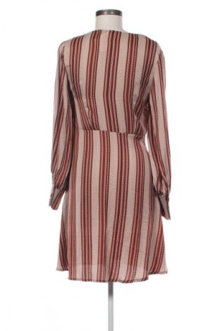 Šaty  VILA, Velikost M, Barva Vícebarevné, Cena  342,00 Kč