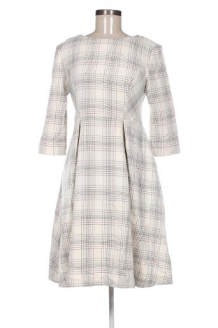 Рокля Vero Moda, Размер M, Цвят Многоцветен, Цена 40,99 лв.