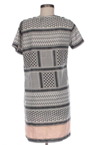 Šaty  Vero Moda, Veľkosť M, Farba Viacfarebná, Cena  13,80 €