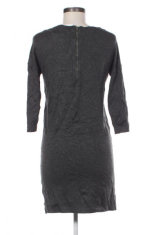 Sukienka Vero Moda, Rozmiar XS, Kolor Szary, Cena 30,99 zł