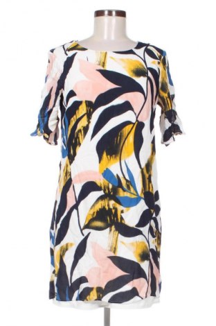 Рокля Vero Moda, Размер M, Цвят Многоцветен, Цена 30,00 лв.