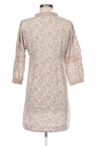 Šaty  Vero Moda, Velikost M, Barva Vícebarevné, Cena  229,00 Kč