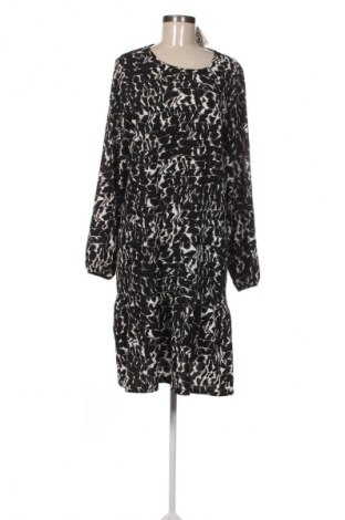 Рокля Vero Moda, Размер L, Цвят Многоцветен, Цена 62,99 лв.