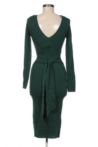 Šaty  Whyte Valentyne, Veľkosť M, Farba Zelená, Cena  37,95 €