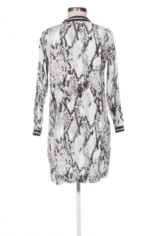 Kleid XOX, Größe S, Farbe Mehrfarbig, Preis € 14,77