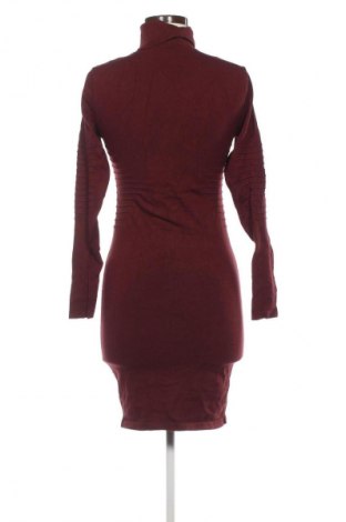 Рокля Y.A.S, Размер M, Цвят Червен, Цена 53,99 лв.