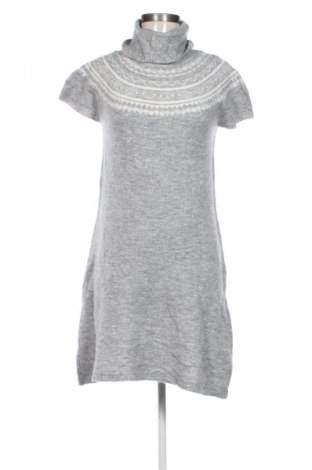 Рокля Yessica, Размер M, Цвят Сив, Цена 11,99 лв.