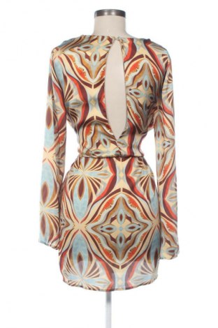Рокля Zara, Размер M, Цвят Многоцветен, Цена 73,15 лв.