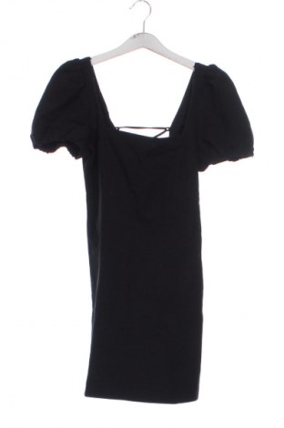 Рокля Zara, Размер S, Цвят Черен, Цена 27,02 лв.