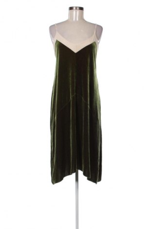 Рокля Zara, Размер M, Цвят Зелен, Цена 27,37 лв.
