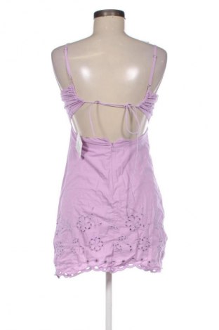 Рокля Zara, Размер S, Цвят Лилав, Цена 26,98 лв.