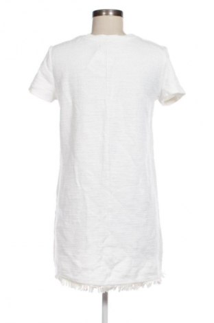 Ruha Zara, Méret S, Szín Fehér, Ár 2 000 Ft