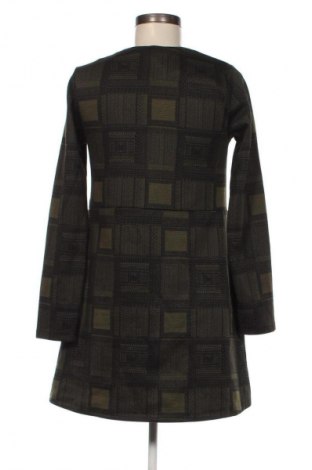 Рокля Zara, Размер M, Цвят Многоцветен, Цена 27,00 лв.