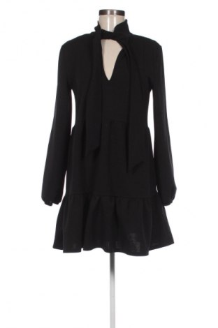 Рокля Zara, Размер M, Цвят Черен, Цена 27,00 лв.