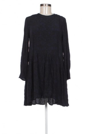 Рокля Zara, Размер S, Цвят Многоцветен, Цена 27,00 лв.