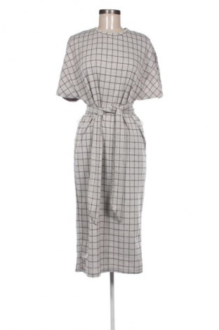 Рокля Zara, Размер M, Цвят Многоцветен, Цена 48,26 лв.