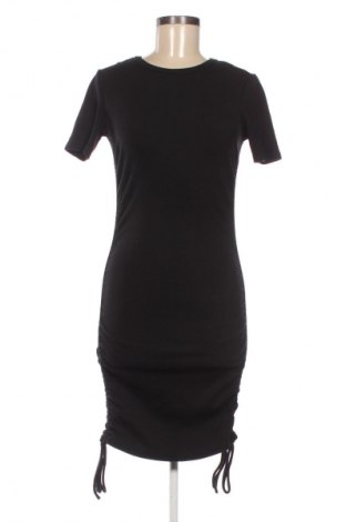 Рокля Zara, Размер M, Цвят Черен, Цена 28,99 лв.