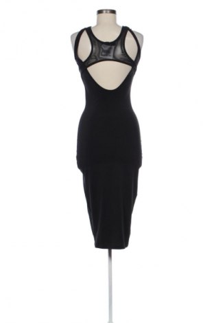 Рокля Zara, Размер S, Цвят Бял, Цена 22,99 лв.