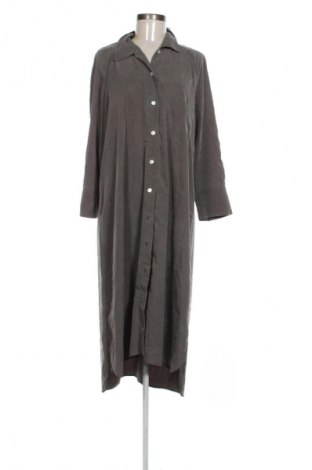 Рокля Zara, Размер L, Цвят Зелен, Цена 22,99 лв.