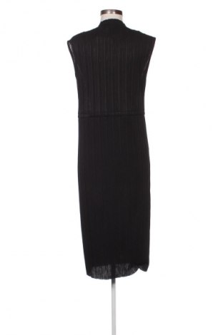 Rochie Zara, Mărime M, Culoare Negru, Preț 97,75 Lei