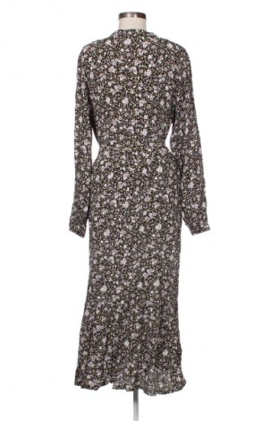 Рокля Zusss, Размер XL, Цвят Многоцветен, Цена 48,88 лв.