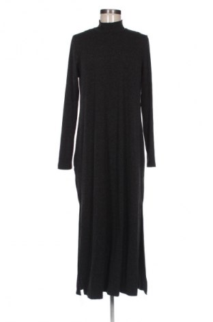 Sukienka mbyM, Rozmiar M, Kolor Szary, Cena 123,99 zł