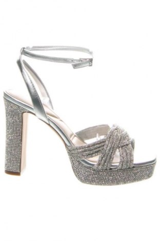 Sandály Aldo, Velikost 38, Barva Stříbrná, Cena  1 899,00 Kč