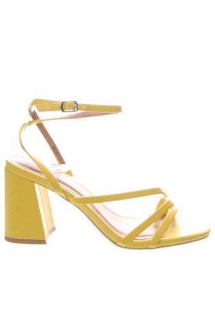 Sandály New Look, Velikost 38, Barva Žlutá, Cena  449,00 Kč