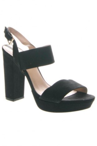 Сандали Pull&Bear, Размер 39, Цвят Черен, Цена 50,83 лв.