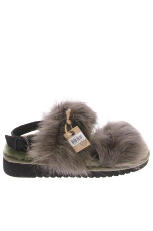 Sandály Shepherd, Velikost 41, Barva Šedá, Cena  1 929,00 Kč