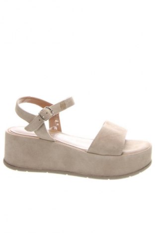 Sandale Tamaris, Mărime 39, Culoare Bej, Preț 393,99 Lei